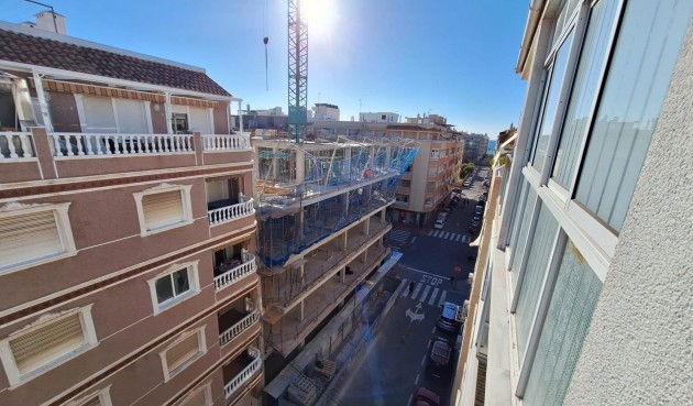 Brukt - Apartment -
Torrevieja - Centro
