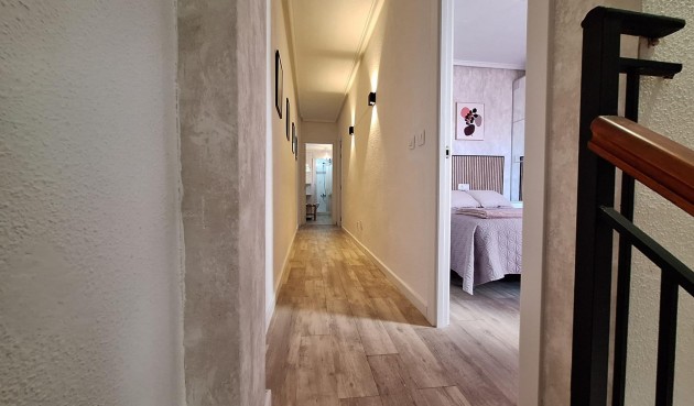 Brukt - Apartment -
Torrevieja - Centro