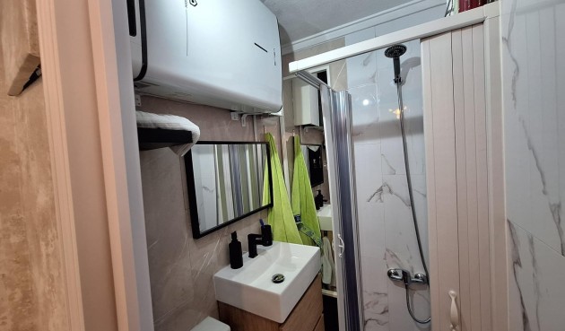 Brukt - Apartment -
Torrevieja - Centro