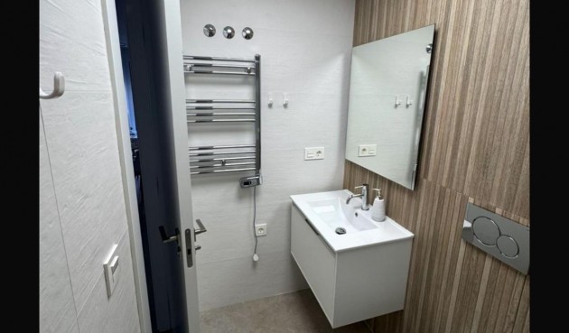 Brukt - Apartment -
Torrevieja - Playa del Cura