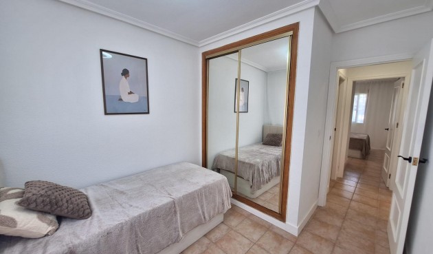 Brukt - Bungalow -
Torrevieja - Sector 25
