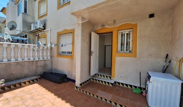 Brukt - Bungalow -
Torrevieja - Sector 25