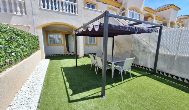 Brukt - Bungalow -
Torrevieja - Sector 25