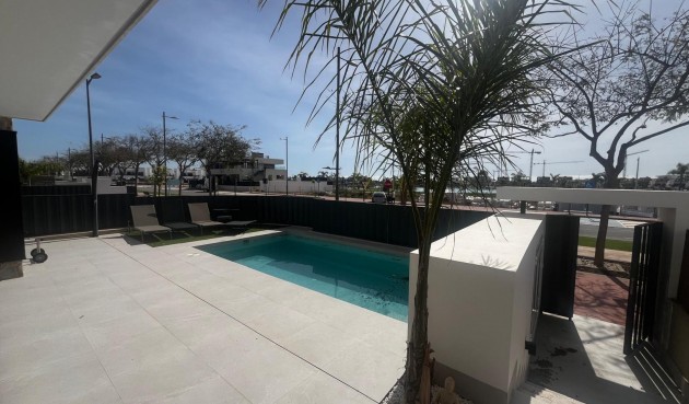Brukt - Villa -
Torre Pacheco - Inland
