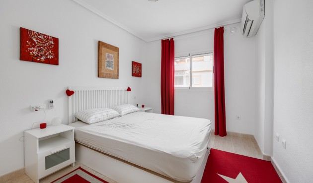 Återförsäljning - Apartment -
Orihuela Costa - Costa Blanca