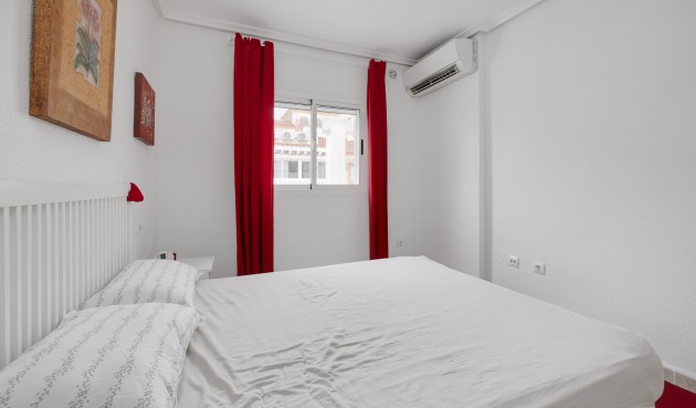 Återförsäljning - Apartment -
Orihuela Costa - Costa Blanca