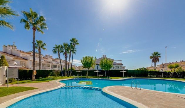 Återförsäljning - Apartment -
Orihuela Costa - Costa Blanca