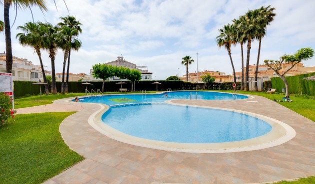 Återförsäljning - Apartment -
Orihuela Costa - Costa Blanca