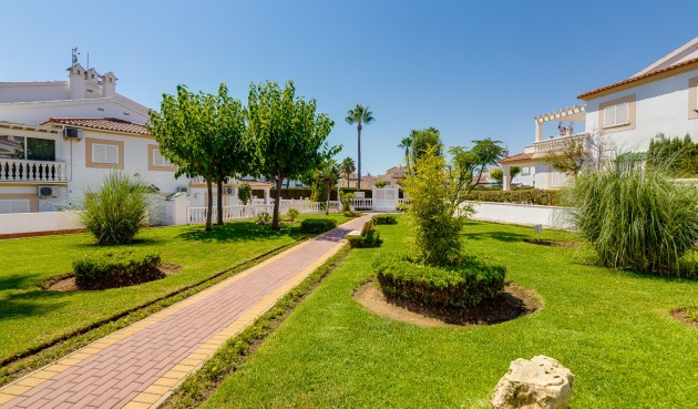Återförsäljning - Apartment -
Orihuela Costa - Costa Blanca