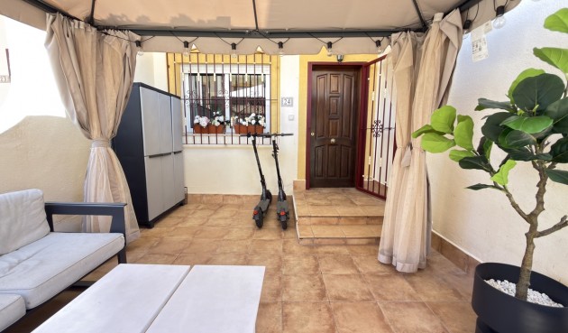 Brukt - Town House -
La Zenia - Costa Blanca