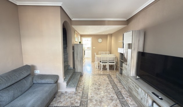 Brukt - Town House -
La Zenia - Costa Blanca