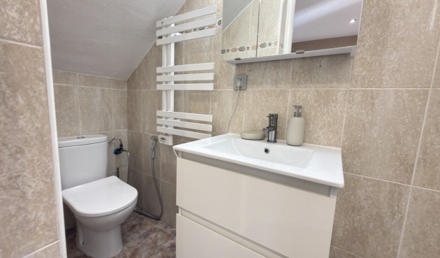 Brukt - Town House -
La Zenia - Costa Blanca