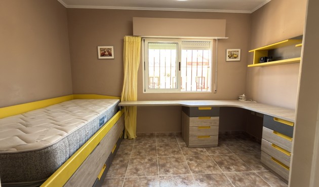 Brukt - Town House -
La Zenia - Costa Blanca