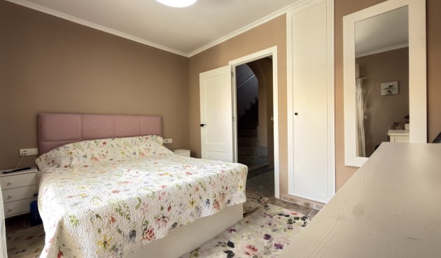 Brukt - Town House -
La Zenia - Costa Blanca