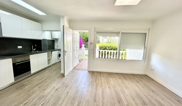 Brukt - Apartment -
Villamartin - Costa Blanca
