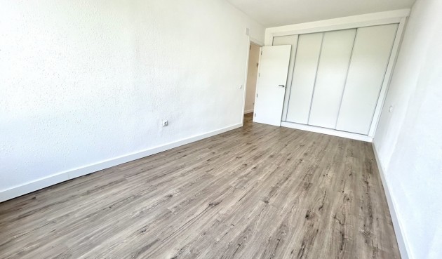 Brukt - Apartment -
Villamartin - Costa Blanca