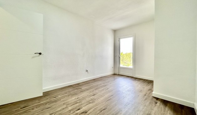 Brukt - Apartment -
Villamartin - Costa Blanca
