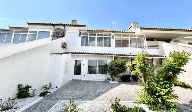 Brukt - Apartment -
Villamartin - Costa Blanca