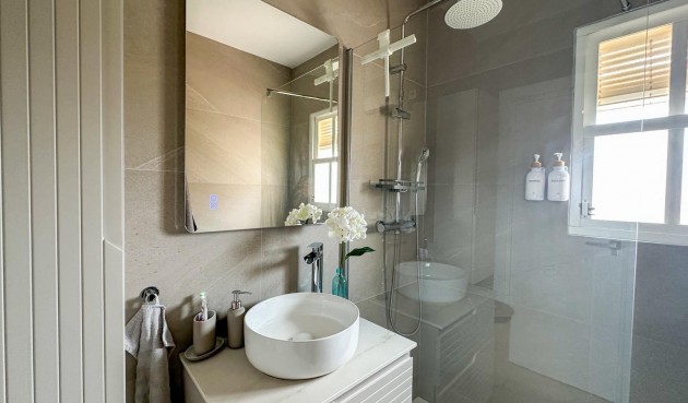 Återförsäljning - Apartment -
Orihuela Costa - Costa Blanca