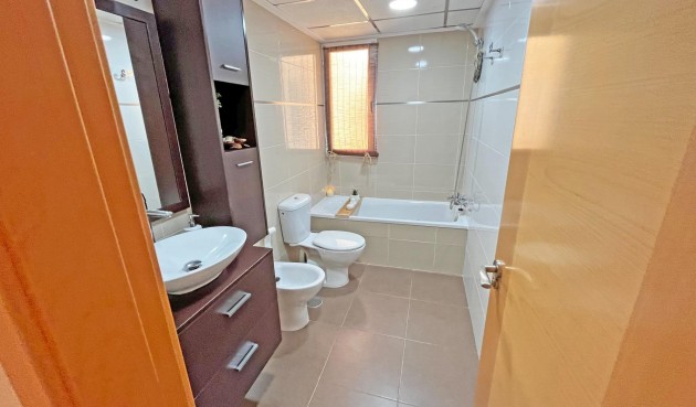 Brukt - Apartment -
Novelda - Barrio San Roque