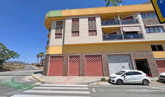 Brukt - Apartment -
Novelda - Barrio San Roque