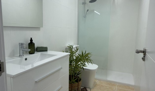 Brukt - Apartment -
Torrevieja - Centro