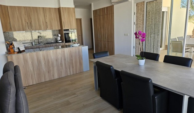 Brukt - Villa -
Torrevieja - La Siesta - El Salado - Torreta