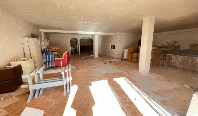 Resale - Villa -
Torrevieja - La Siesta - El Salado - Torreta