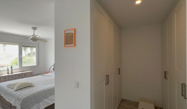 Resale - Villa -
Torrevieja - La Siesta - El Salado - Torreta