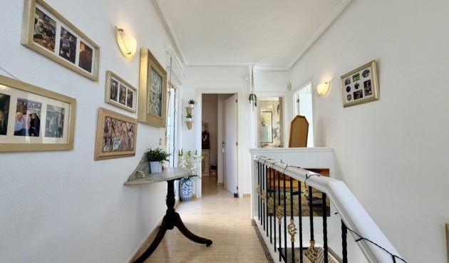 Brukt - Town House -
Orihuela Costa - Costa Blanca