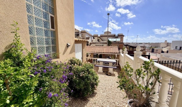 Brukt - Town House -
Orihuela Costa - Costa Blanca