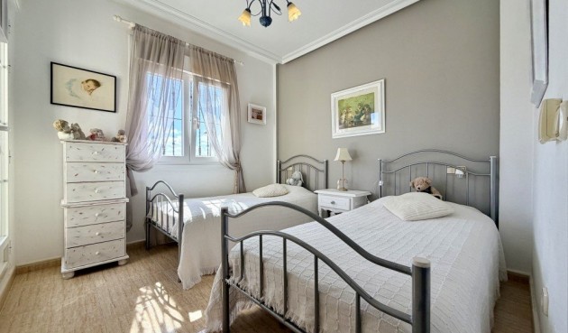 Brukt - Town House -
Orihuela Costa - Costa Blanca