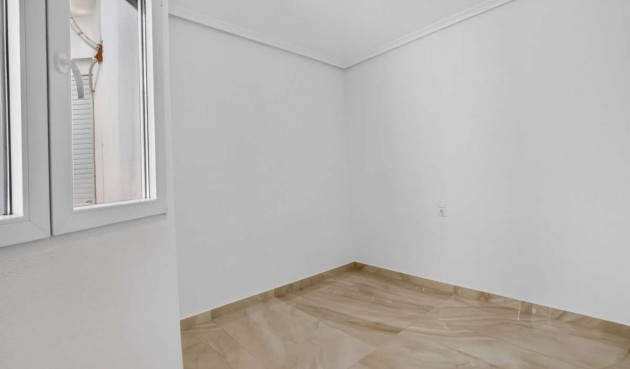 Brukt - Apartment -
Torrevieja - Costa Blanca