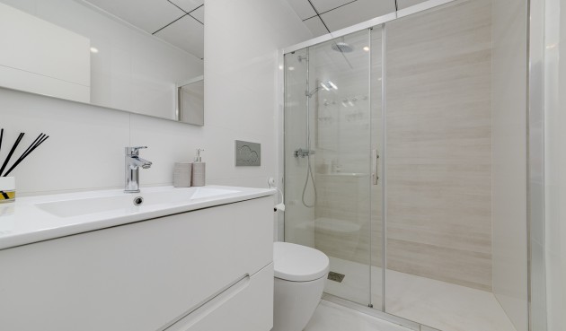 Brukt - Town House -
Villamartin - Costa Blanca
