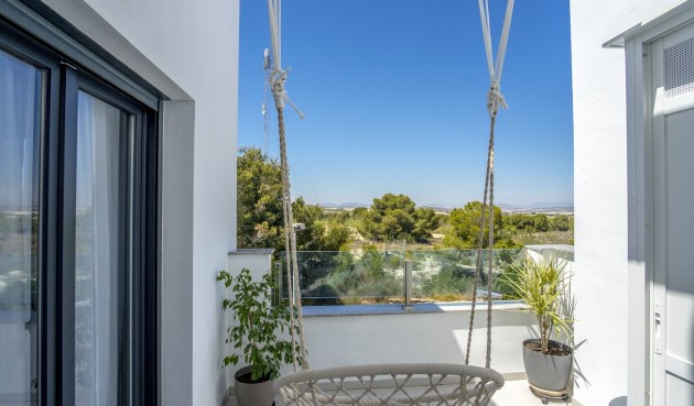 Brukt - Town House -
Villamartin - Costa Blanca