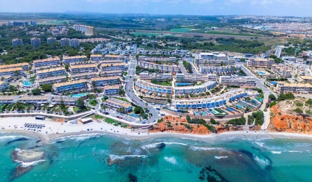 Brukt - Town House -
Orihuela Costa - Costa Blanca