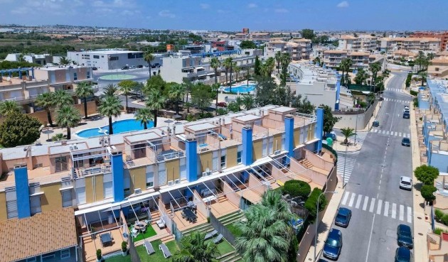 Brukt - Town House -
Orihuela Costa - Costa Blanca