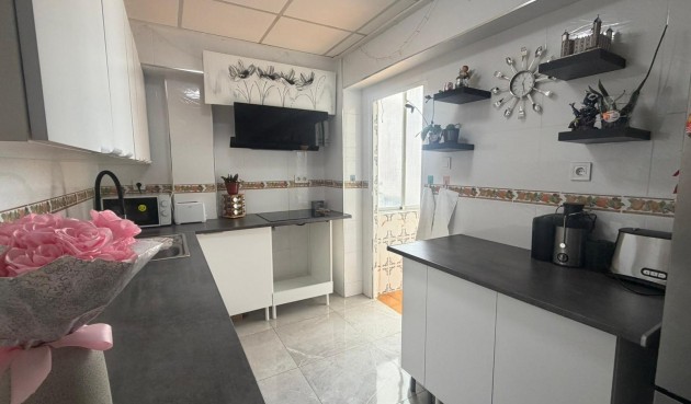 Brukt - Apartment -
Almoradí