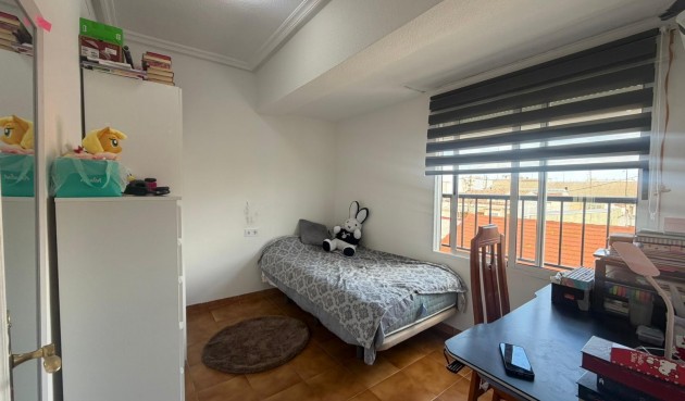 Brukt - Apartment -
Almoradí