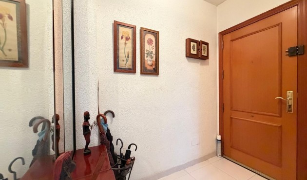 Resale - Apartment -
Torrevieja - Playa del Cura