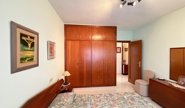 Resale - Apartment -
Torrevieja - Playa del Cura