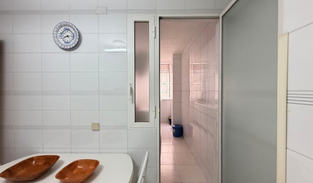 Resale - Apartment -
Torrevieja - Playa del Cura