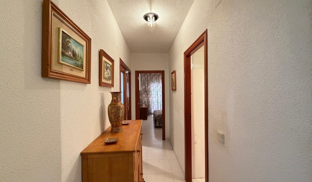 Resale - Apartment -
Torrevieja - Playa del Cura
