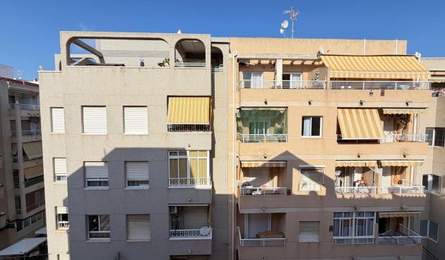 Resale - Apartment -
Torrevieja - Playa del Cura
