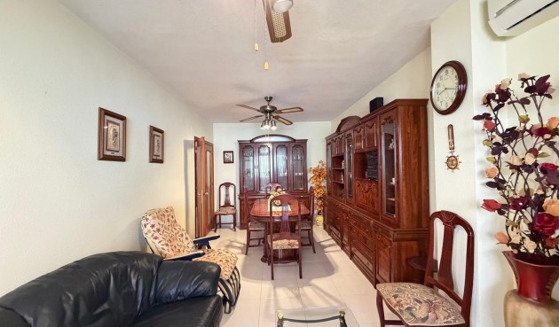 Resale - Apartment -
Torrevieja - Playa del Cura