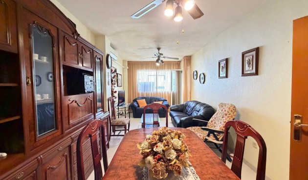 Resale - Apartment -
Torrevieja - Playa del Cura