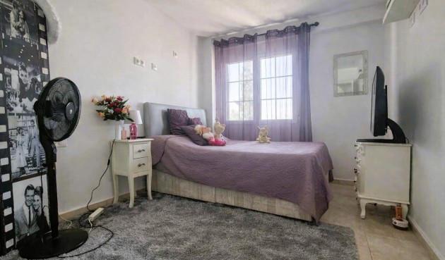 Brukt - Town House -
Los Dolses - Inland