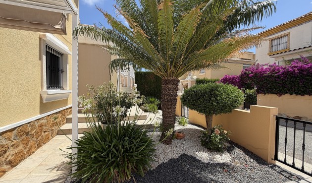 Brukt - Apartment -
Orihuela Costa - Costa Blanca