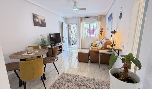 Brukt - Apartment -
Orihuela Costa - Costa Blanca