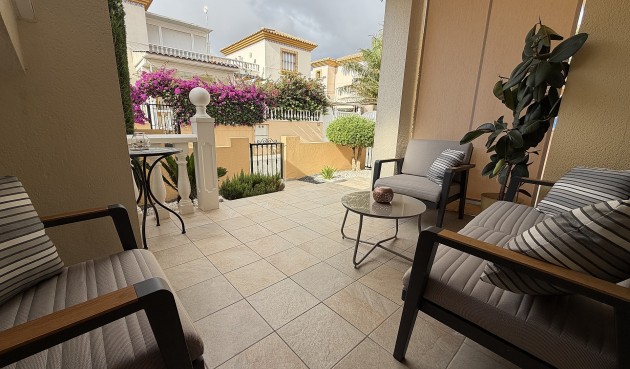 Brukt - Apartment -
Orihuela Costa - Costa Blanca